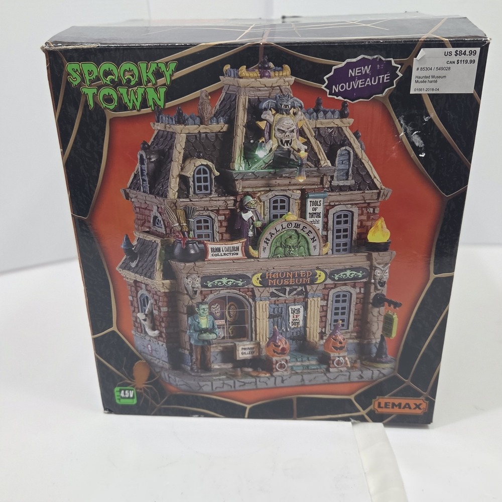 Lemax Spooky Town - Haunted Museum - Halloween Porcelain Lighted House